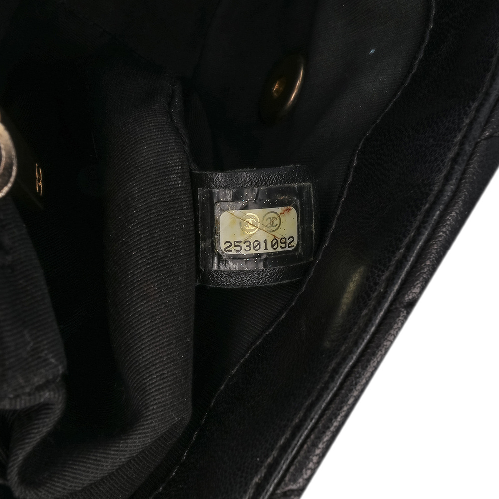 Pre-Loved Chanel Mini Rectangular Chevron Lambski… - image 6